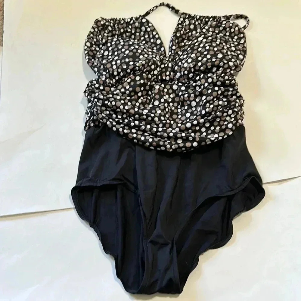 Catalina polka dot one piece swimsuit size 16w